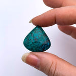 Shattuckite cabochon ref02