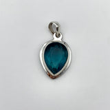 Pendentif en serti clos argent 925 ~ Fluorite bleue gemme, forme goutte