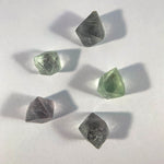 Fluorite Verte - Duo d'octaèdres bruts - Taille 1